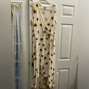 Beautiful dress for summer printed with sunflower 🌻, sleeveless.For various use